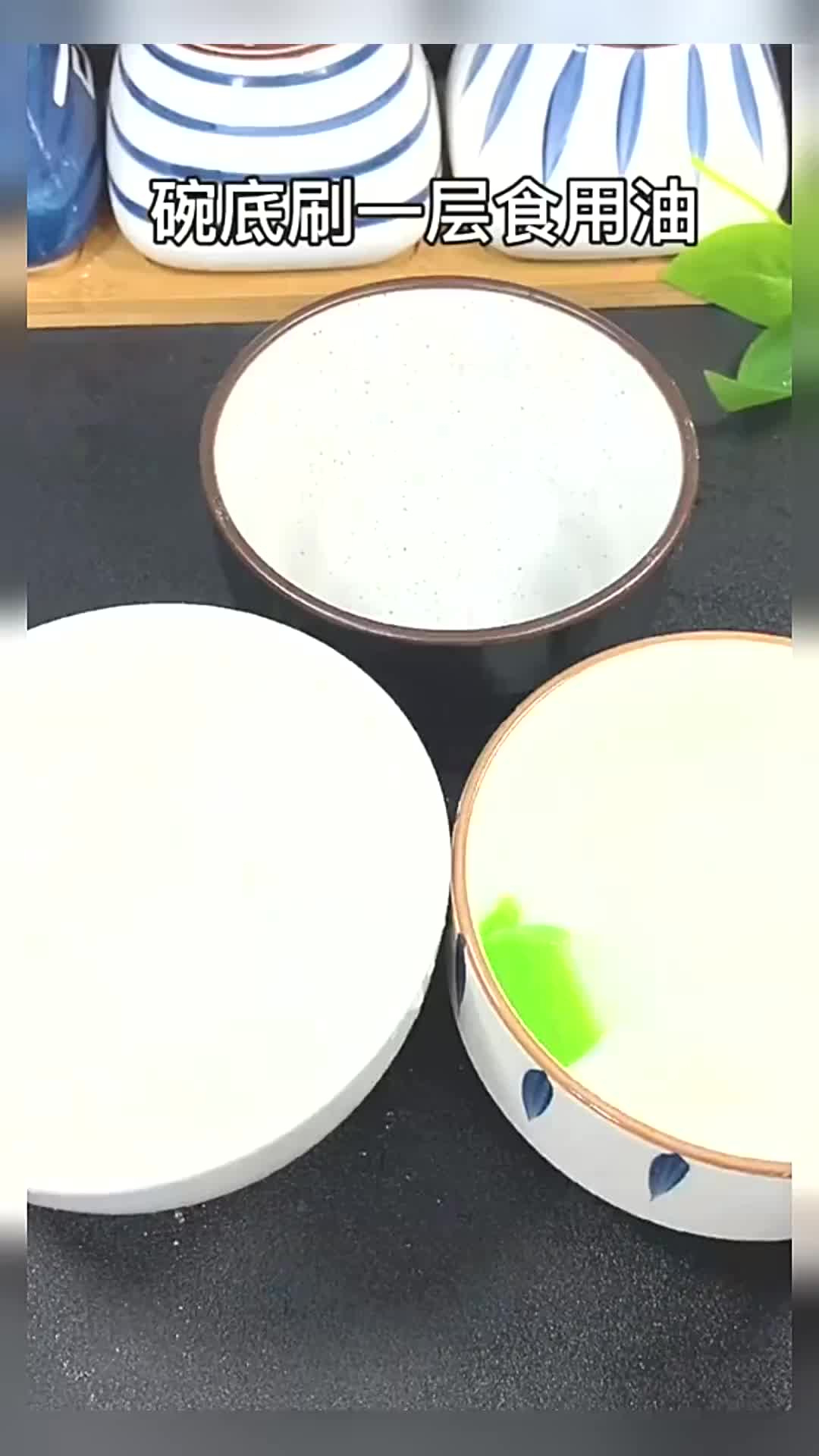 学会红糖发糕 今年一定发发发。100克红糖 250克水 5克