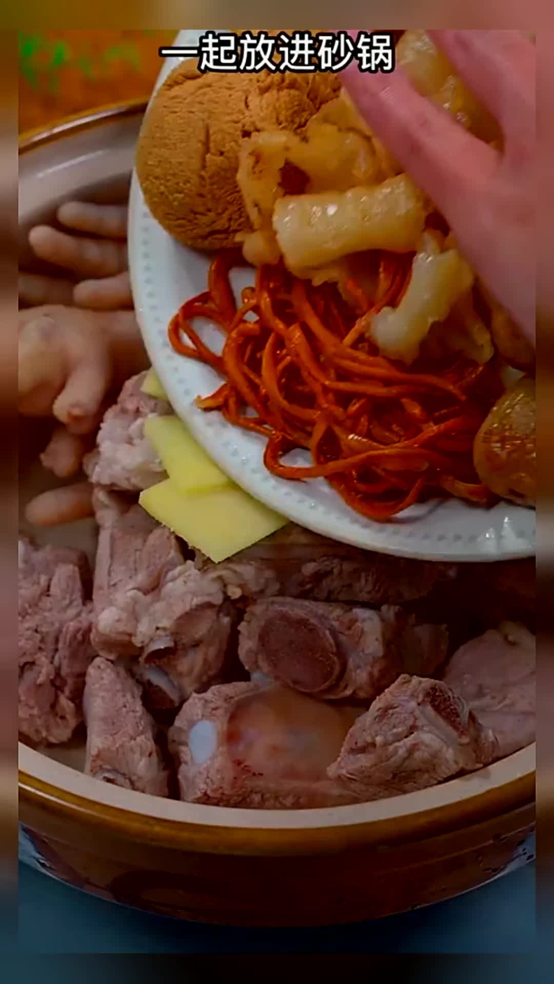 为什么酒店的花胶排骨汤那么好喝有胶质,因为他们多放了一样食材