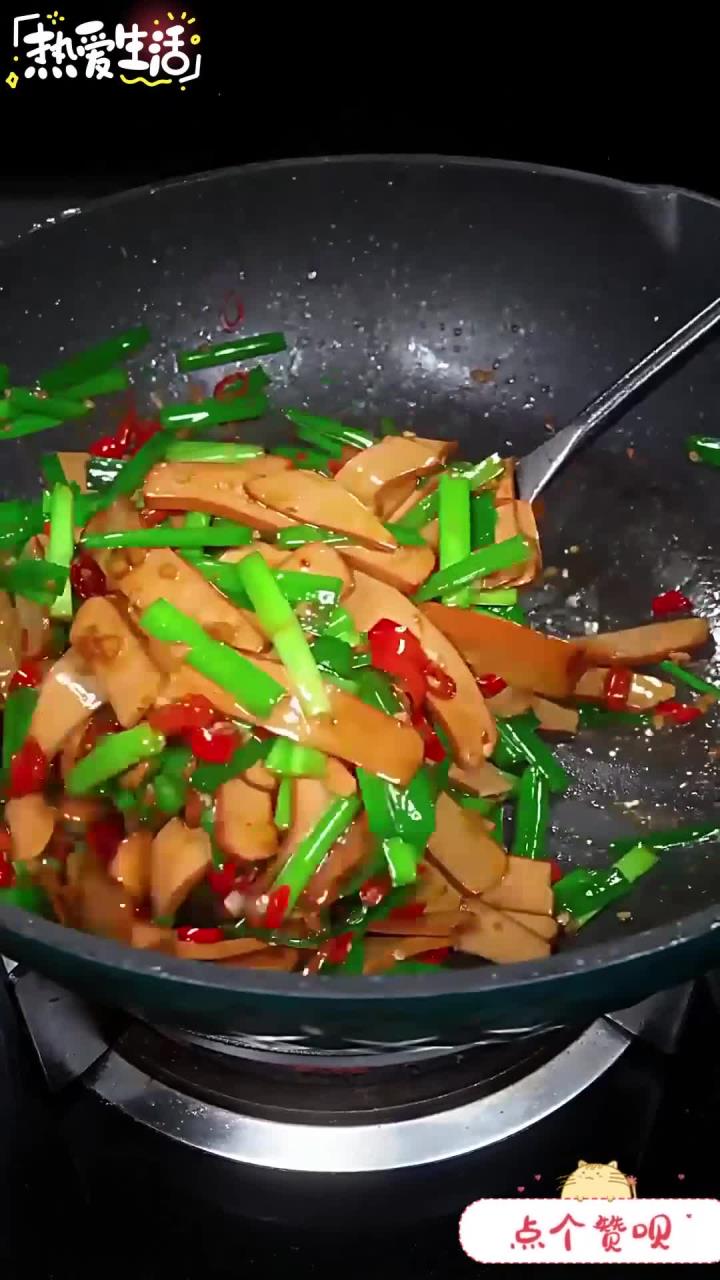 鸡蛋干炒韭菜 鸡蛋干 家常菜 美食教程