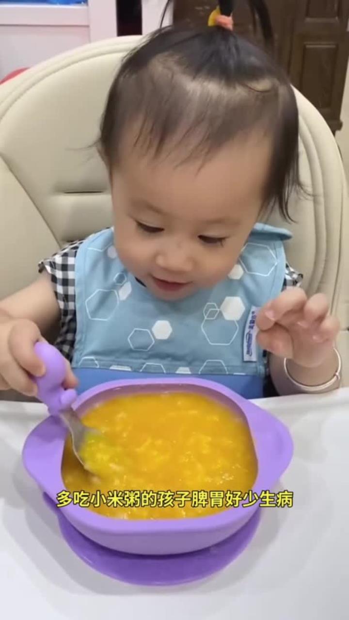 宝宝吃辅食的时候,可以多吃小米粥