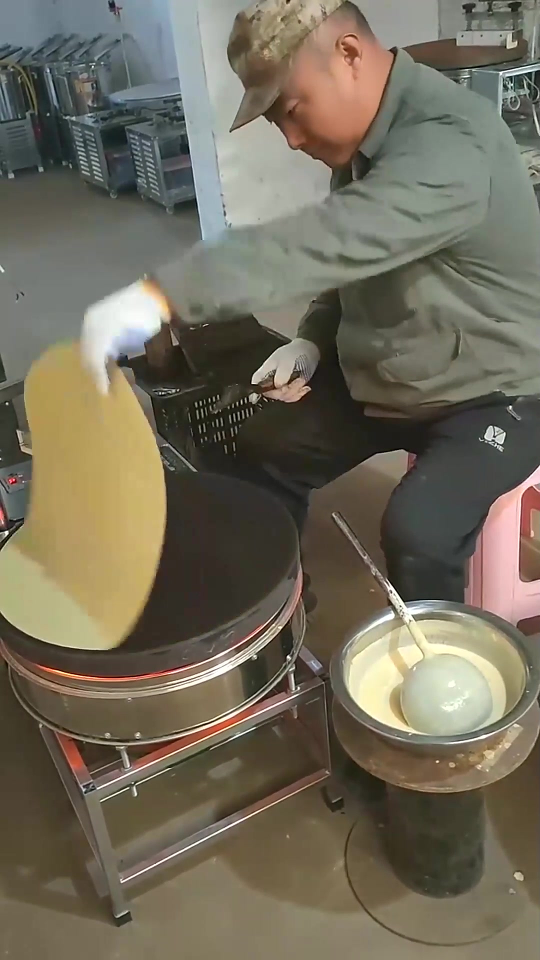  半自动煎饼机，比手工快两倍