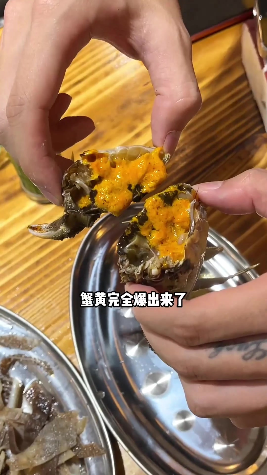 二刷广州超火5元一碟的自助粥底火锅，海鲜都是活蹦乱跳的