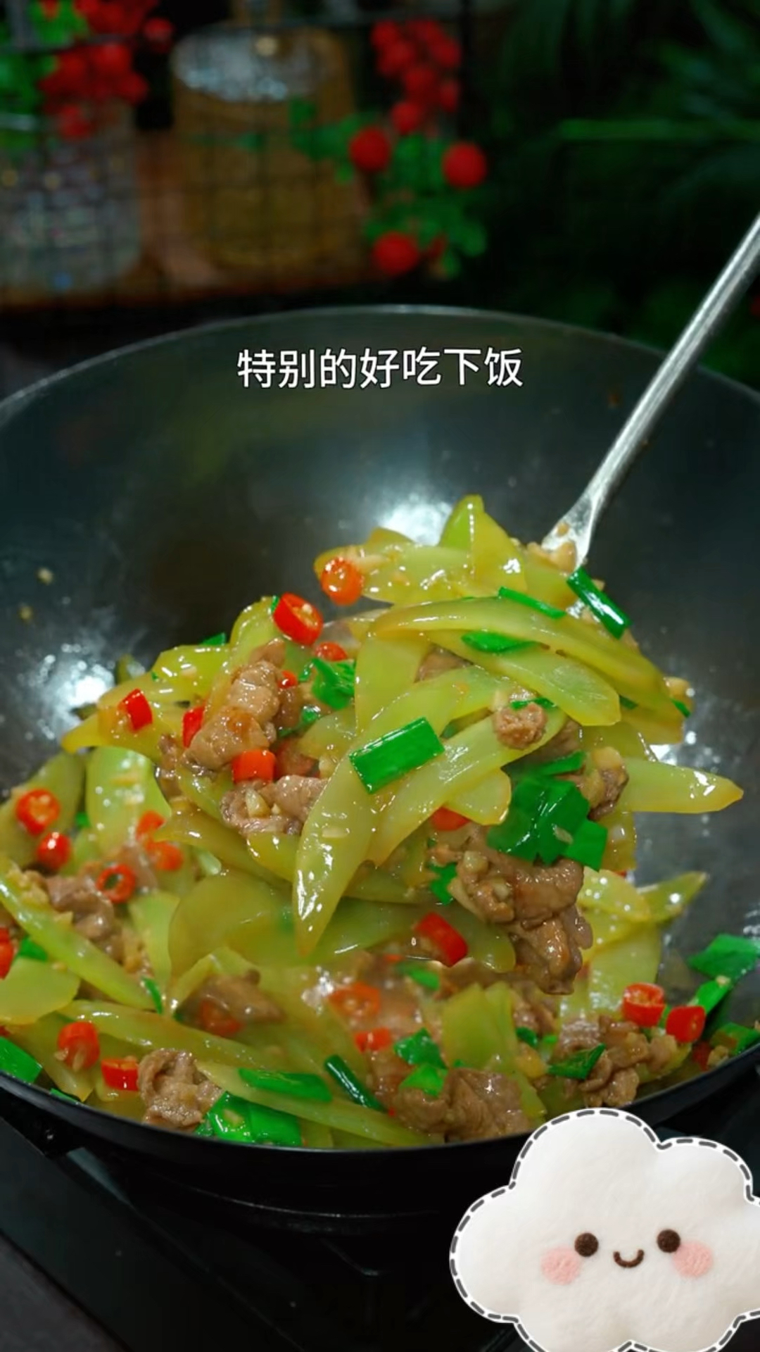 活了38年才知道莴笋炒肉末这么做，脆嫩鲜香拌两碗米饭都不够