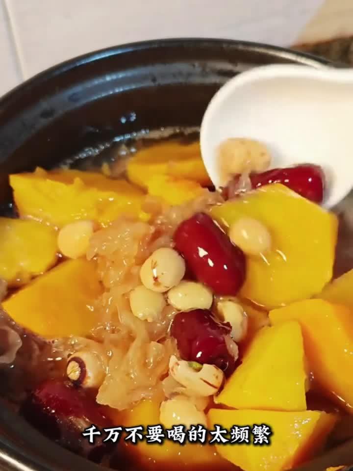 暖冬养颜汤:银耳红薯羹,滋润暖胃又美容