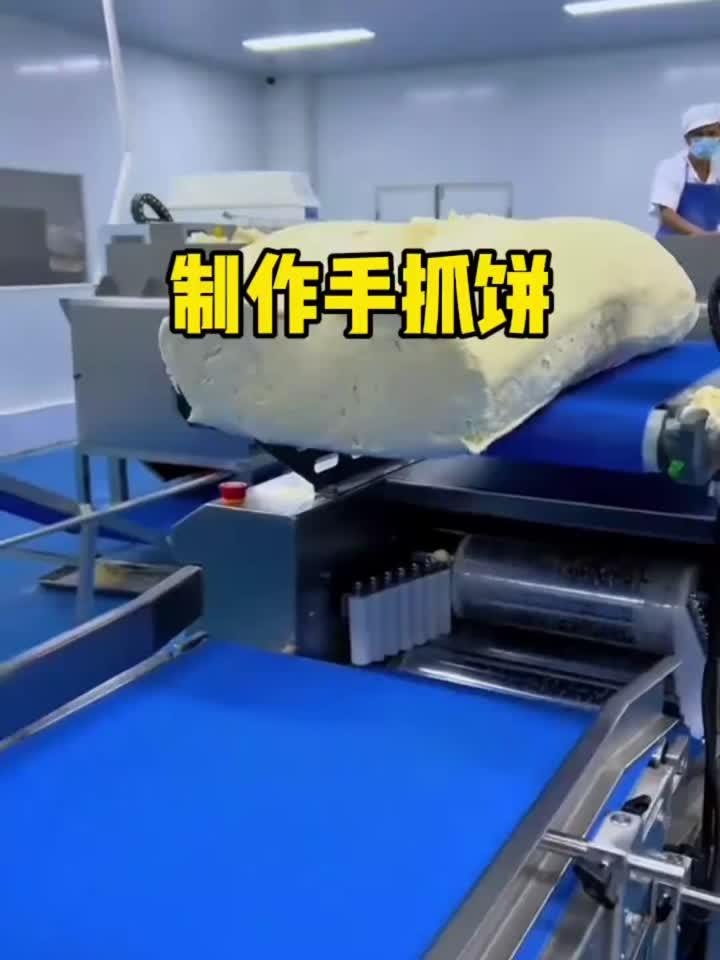 手抓饼全程都是机器制作太方便了