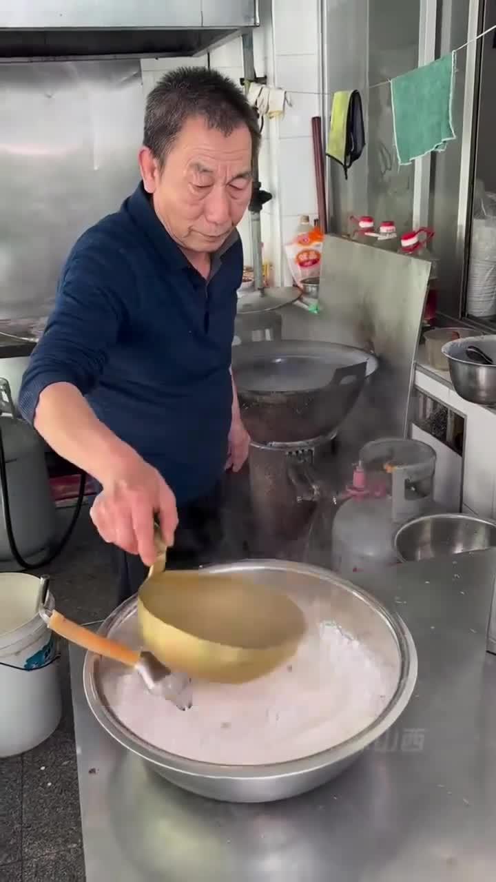 山西特色手擀莜面条