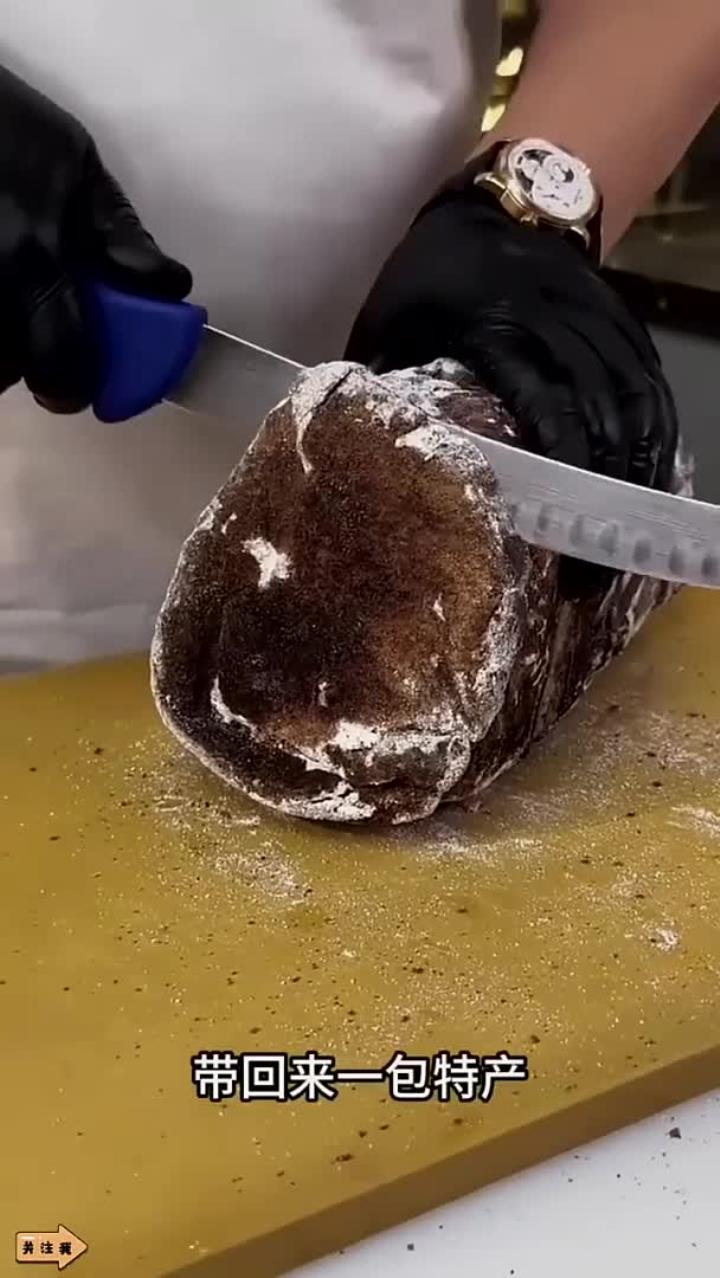 这发了霉的腊肉还能吃吗?