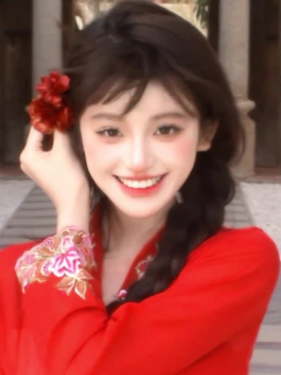 “手中握着格桑花呀 美的让我忘了摘下” 在泉州当戴花小娘惹
