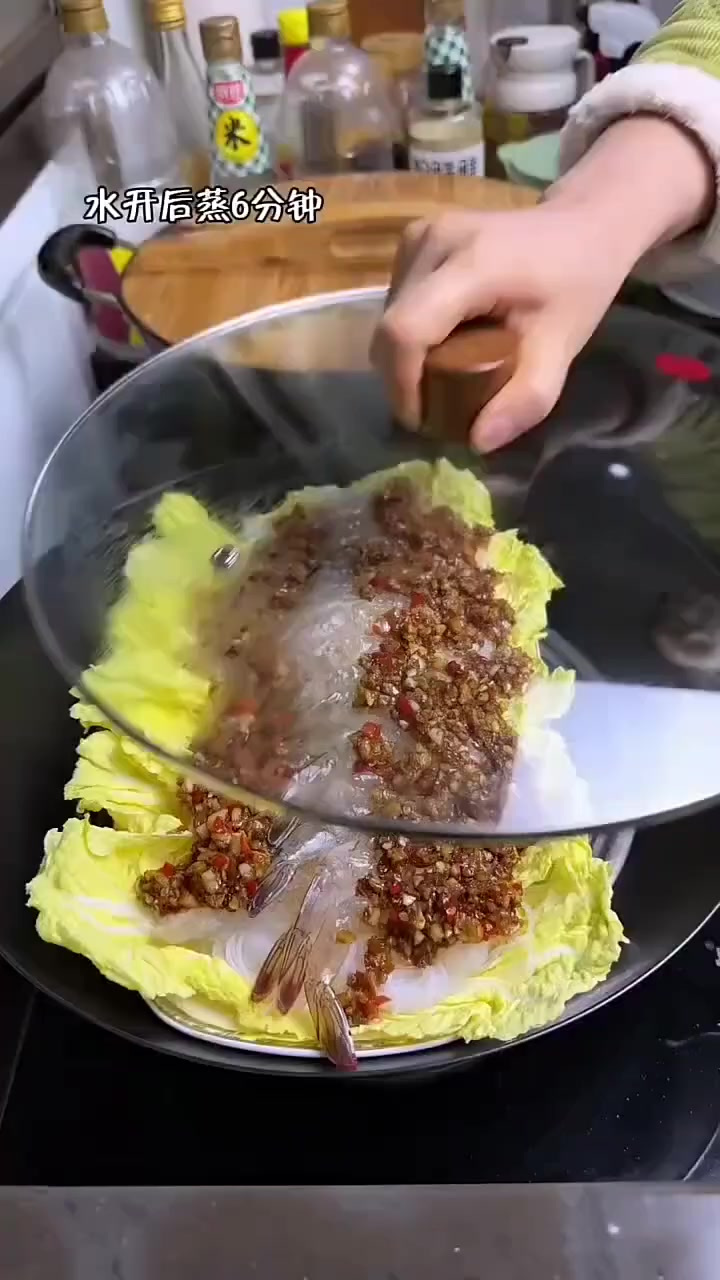 蒜蓉粉丝虾仁蒸娃娃菜，鲜香滑嫩营养全