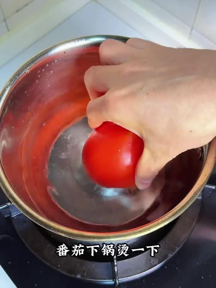 瞧你把番茄鸡蛋面吃得这么香,就是我最大的骄傲!