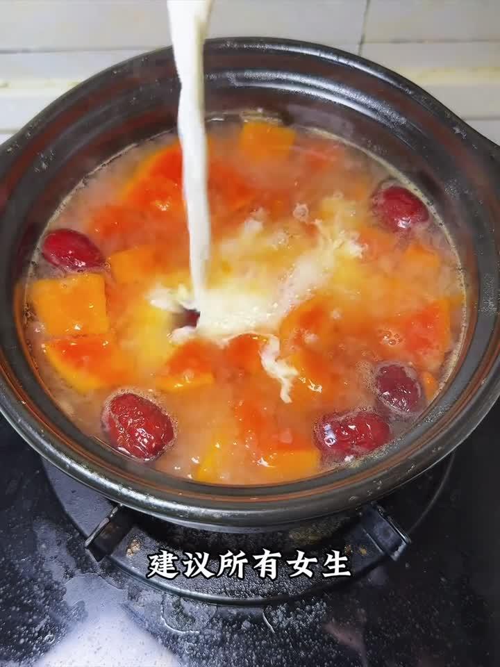 喝完这碗木瓜甜汤，我再也不想点奶茶了！
