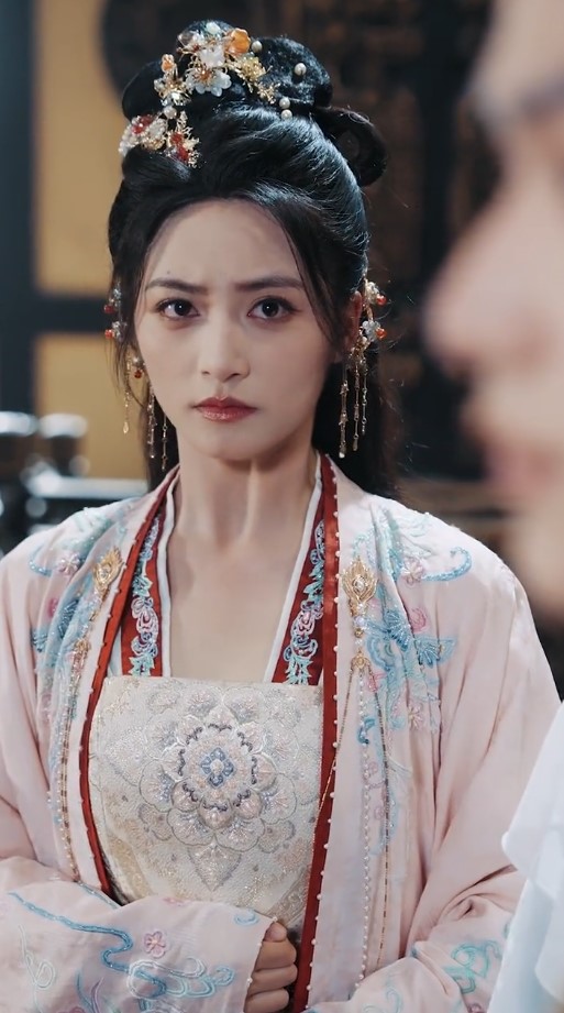 废帝重生：开局怒斩龙椅77