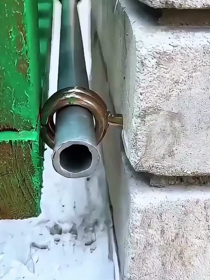 如何自己在家制作一个简易推拉门?