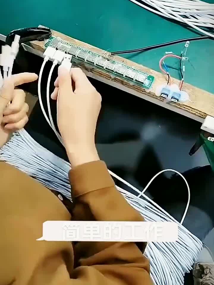 工厂不用动脑子的工作,看起来很轻松,干起来也一点不累