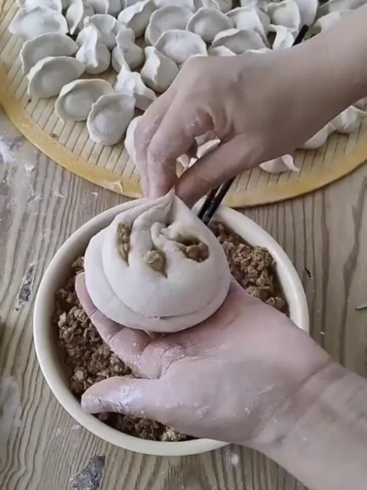 包子的新做法，这个造型应该会大卖吧