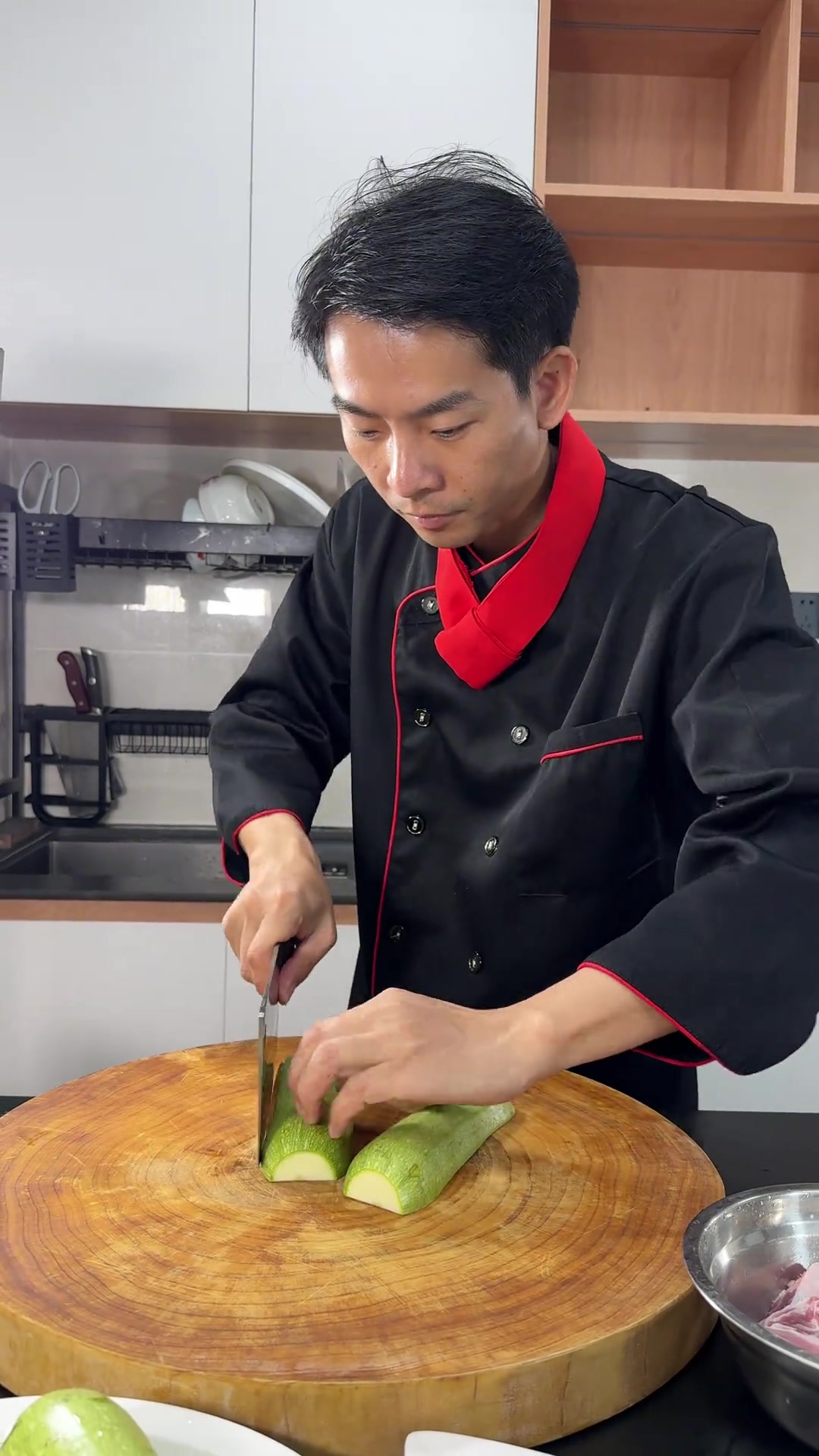元教你在家做四菜一汤 第103期四菜一汤教程:豆豉蒸排骨,酸辣土豆丝,清炒芥菜,辣炒小瓜,