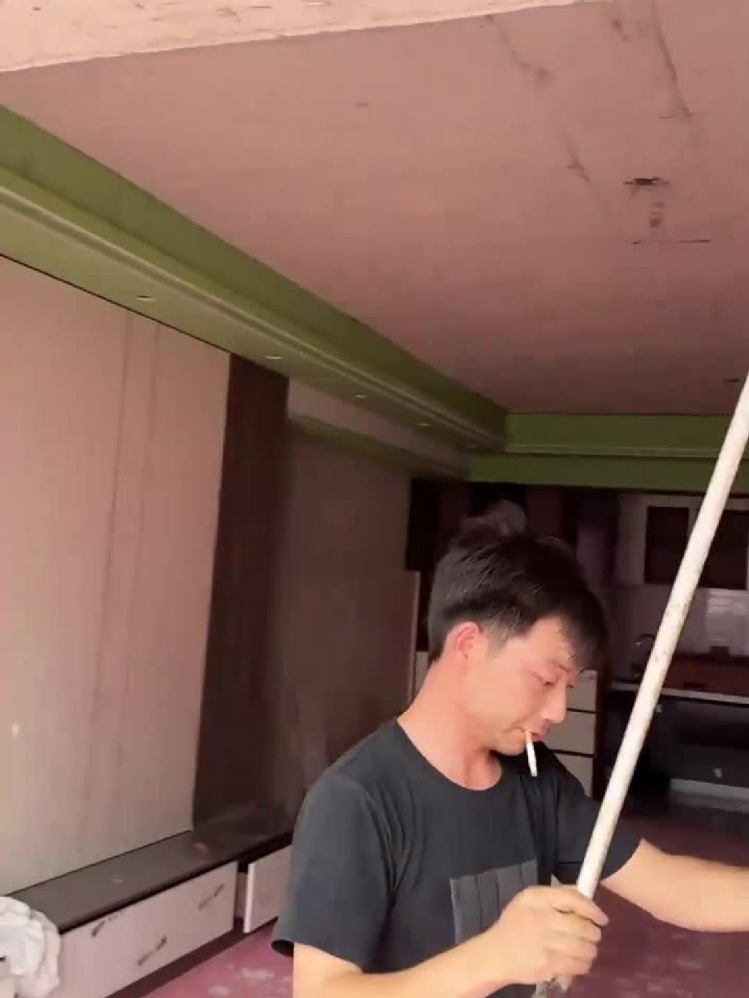 师傅上门量尺寸，垭口包门套竟要几千？能省吗？