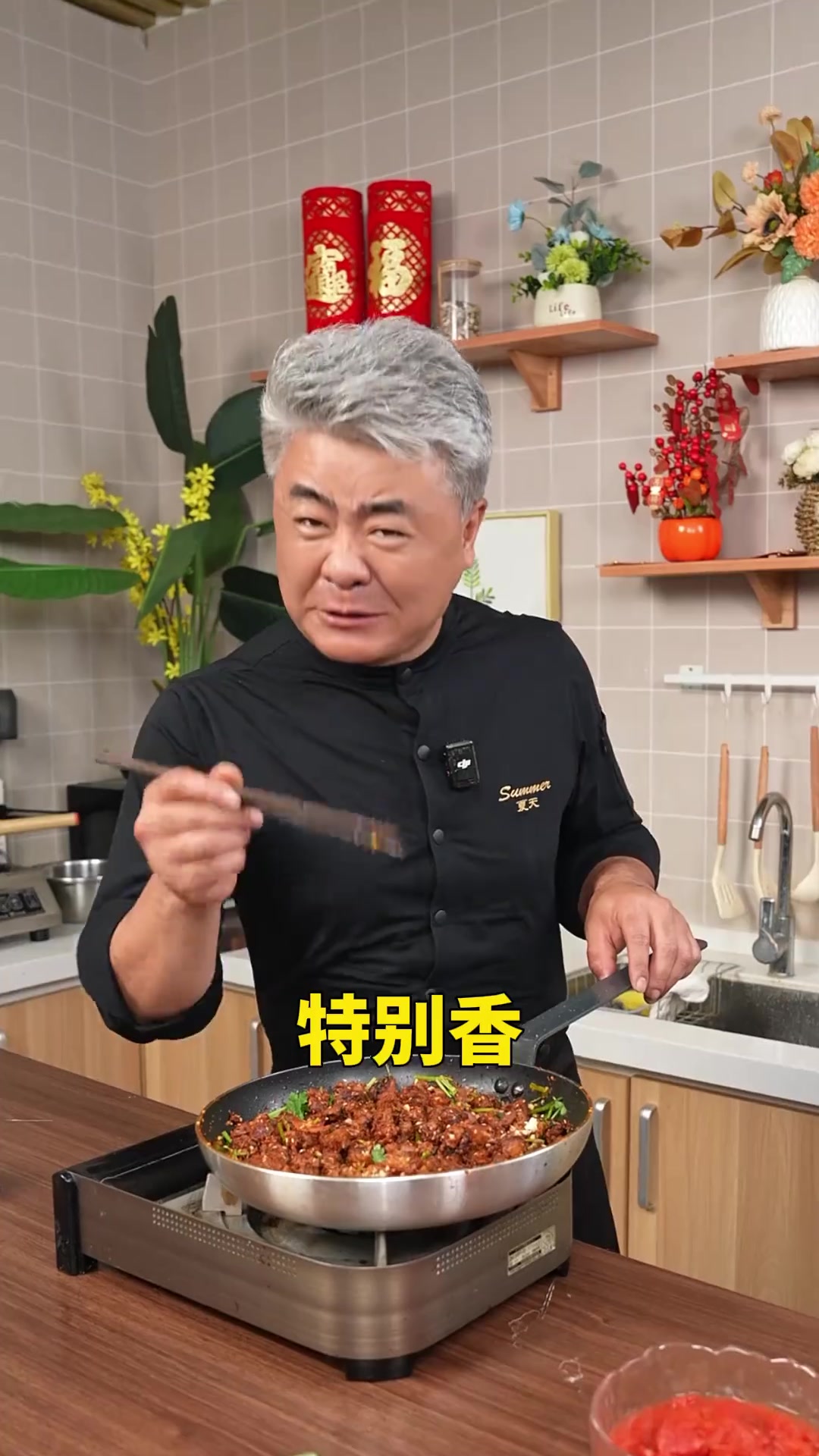 不用油炸的孜然羊肉！做法简单方便，一口一块太香了！