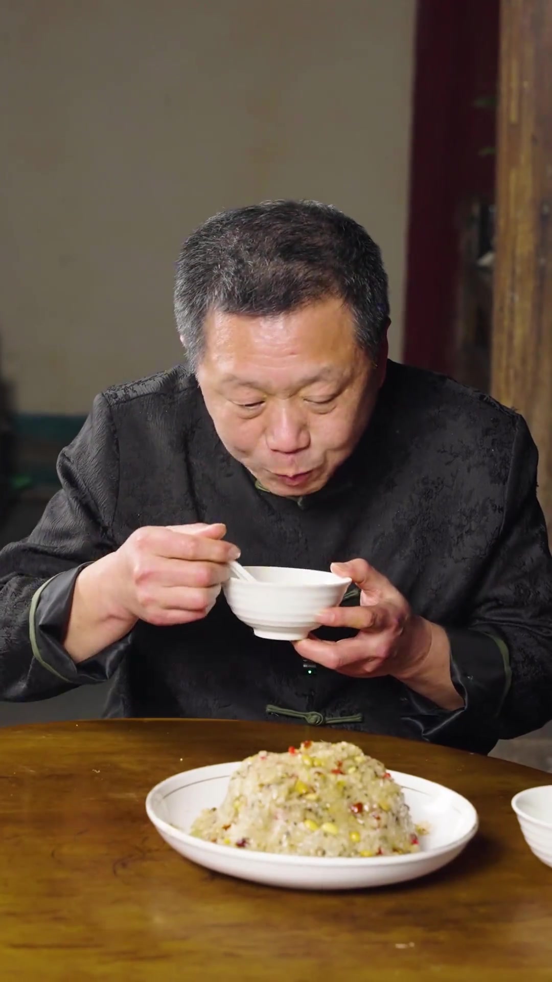 家常美味椒盐八宝饭!猪油拌糯米饭香到骨子里,椒盐的咸香融入甜糯,吃着超解馋~