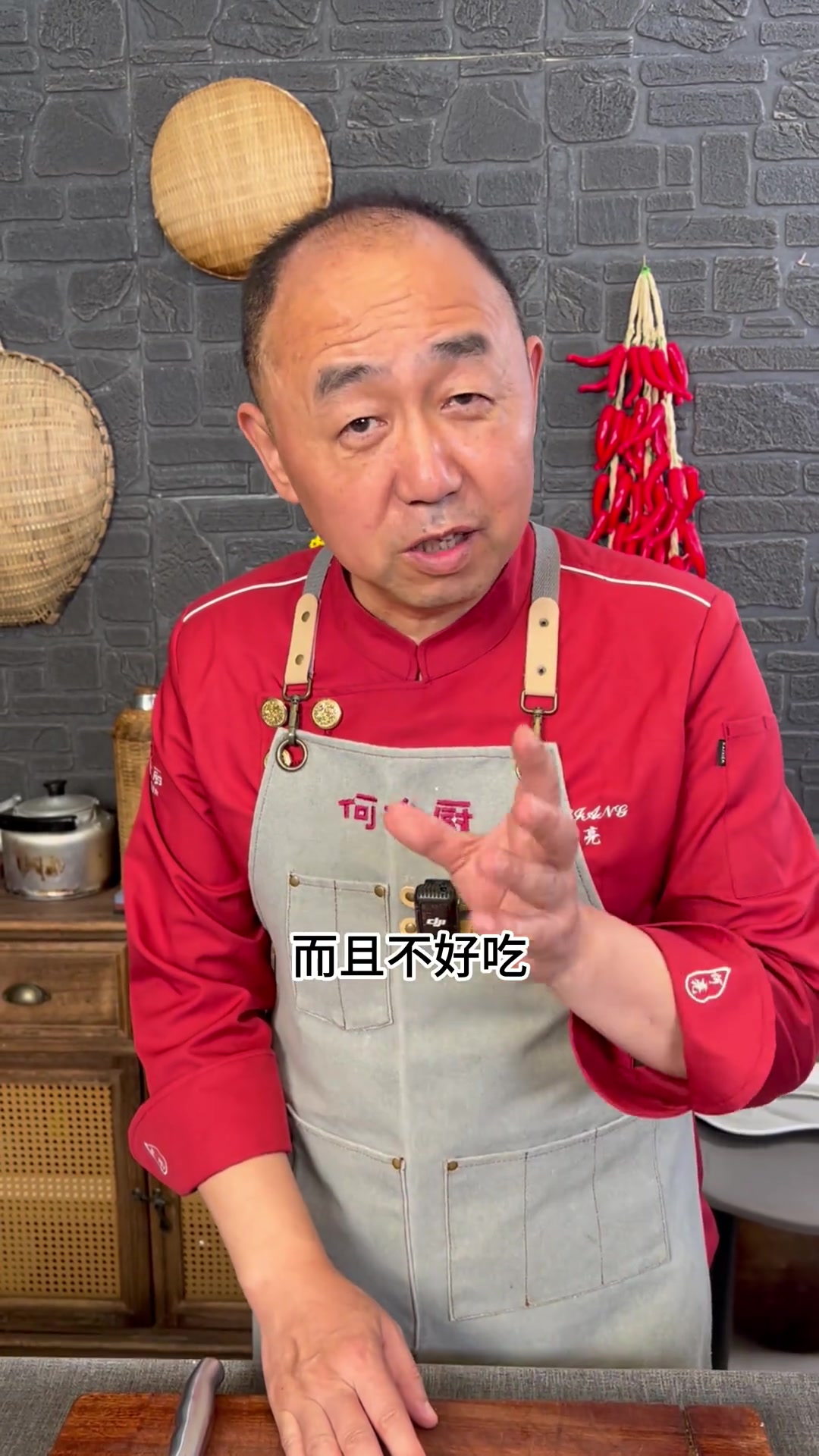 减脂期也能放心喝! 低卡饱腹的白菜粉丝豆腐汤,鲜美无负担,一定要回家试试!