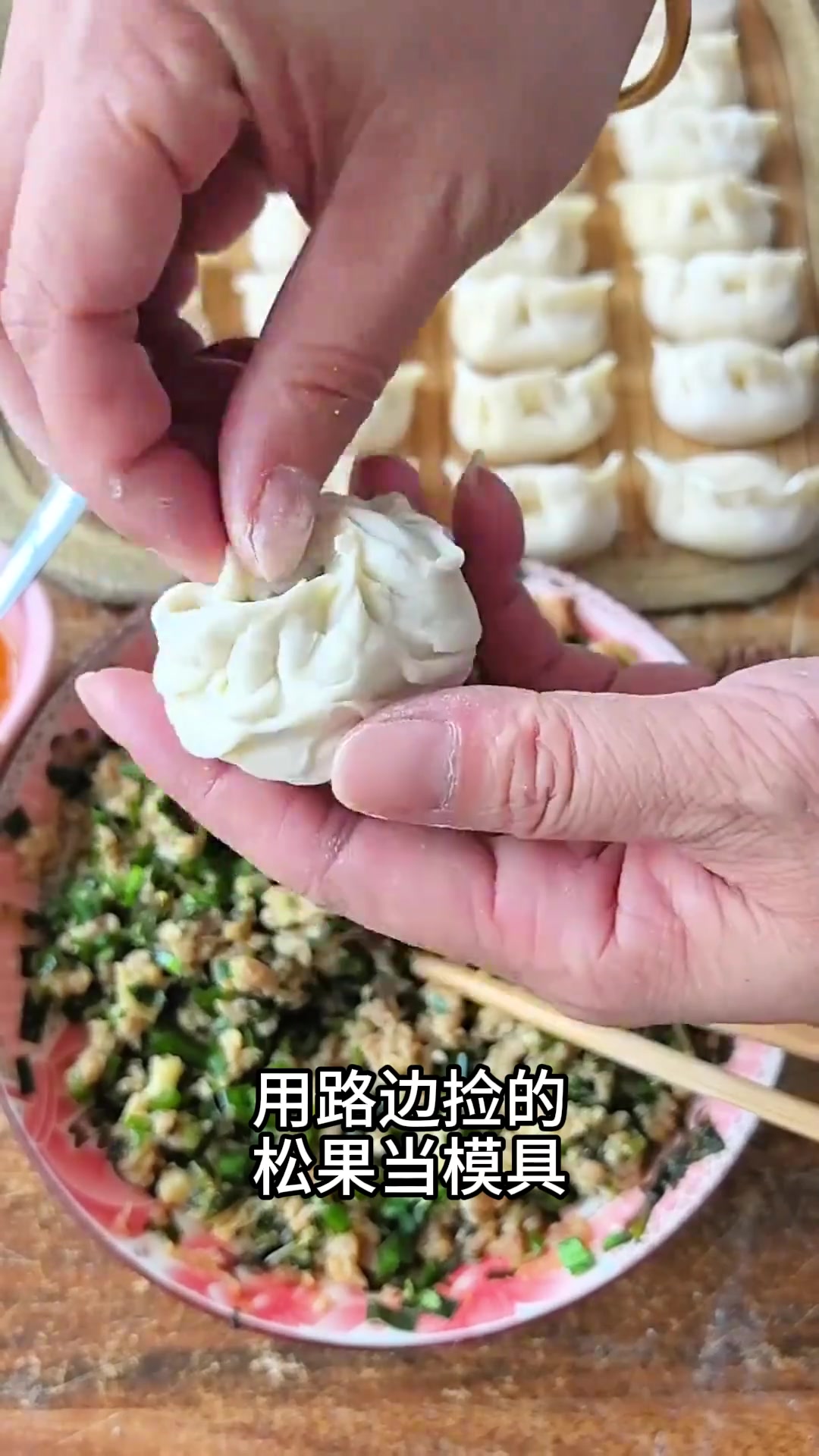 冬天快到了，喜欢吃饺子的可以看看这20种饺子包法