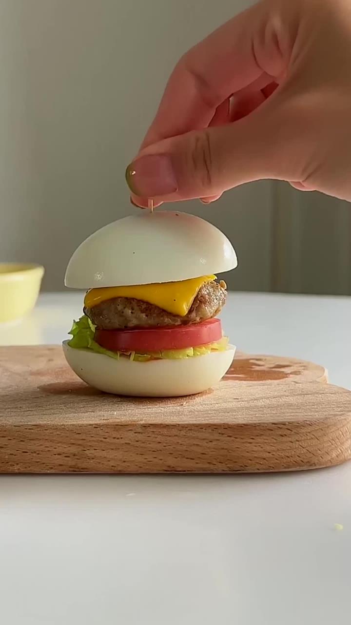 吃不月半的牛肉汉堡,你需要吗?晚上还想炫一个