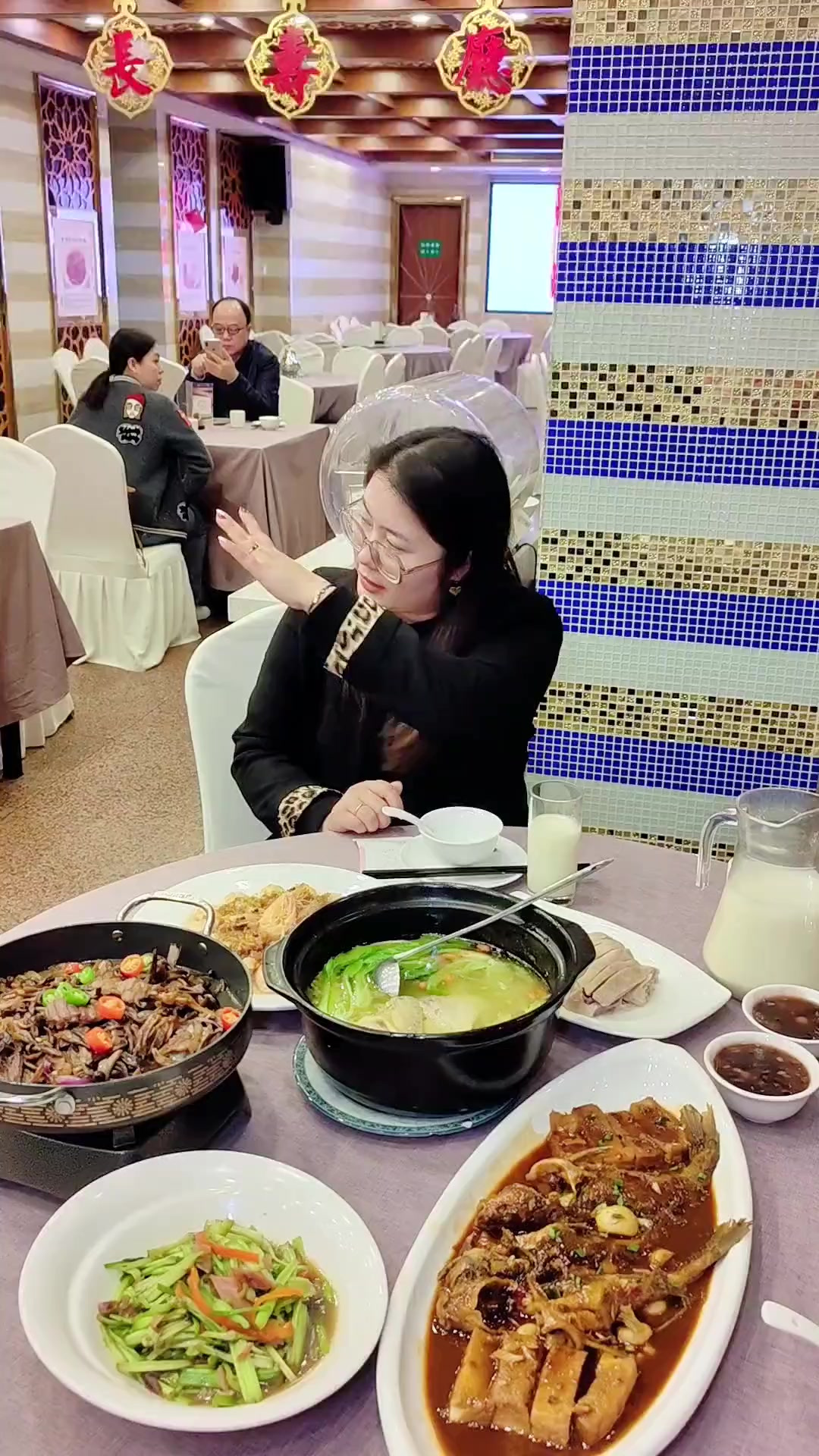 六菜+点心+热饮就在太平南路的绿柳居