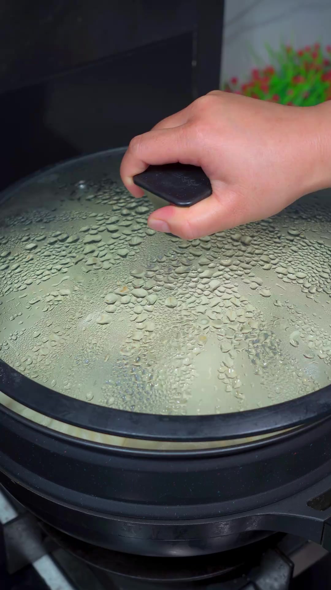 3天不吃就馋的鲜肉小笼包，皮软软的，鲜嫩又多汁，孩子都抢着吃