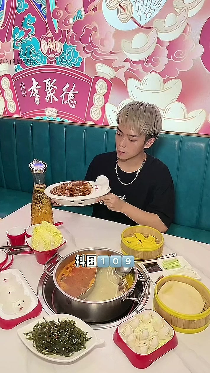 德香苑旗下北京烤鸭 渝北桃源天地这家1092-3人餐真的可