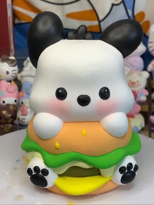 好可爱的汉堡帕恰狗!