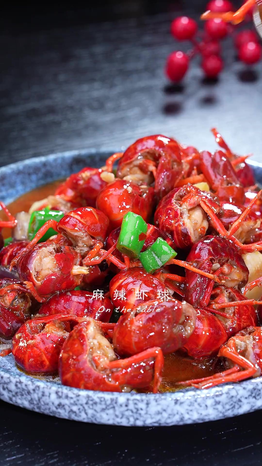 不是我吹,大排档的麻辣虾球真跟我这个比不了,学会了全家都会对