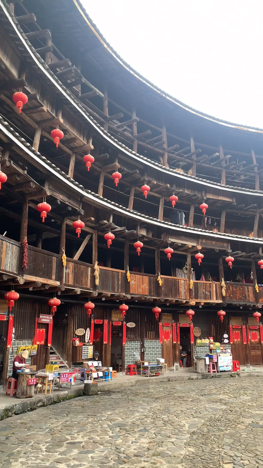 这是福建土楼里历史最悠久规模最大最漂亮的土楼，大鱼海棠拍摄地
