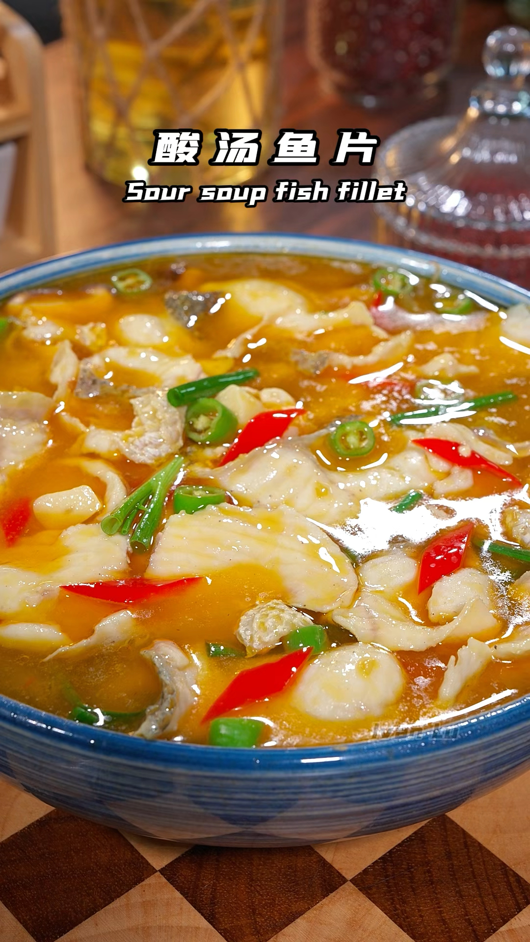 大酒店天天排队桌桌必点的特色菜,咱们在家竟然也能轻松做出来