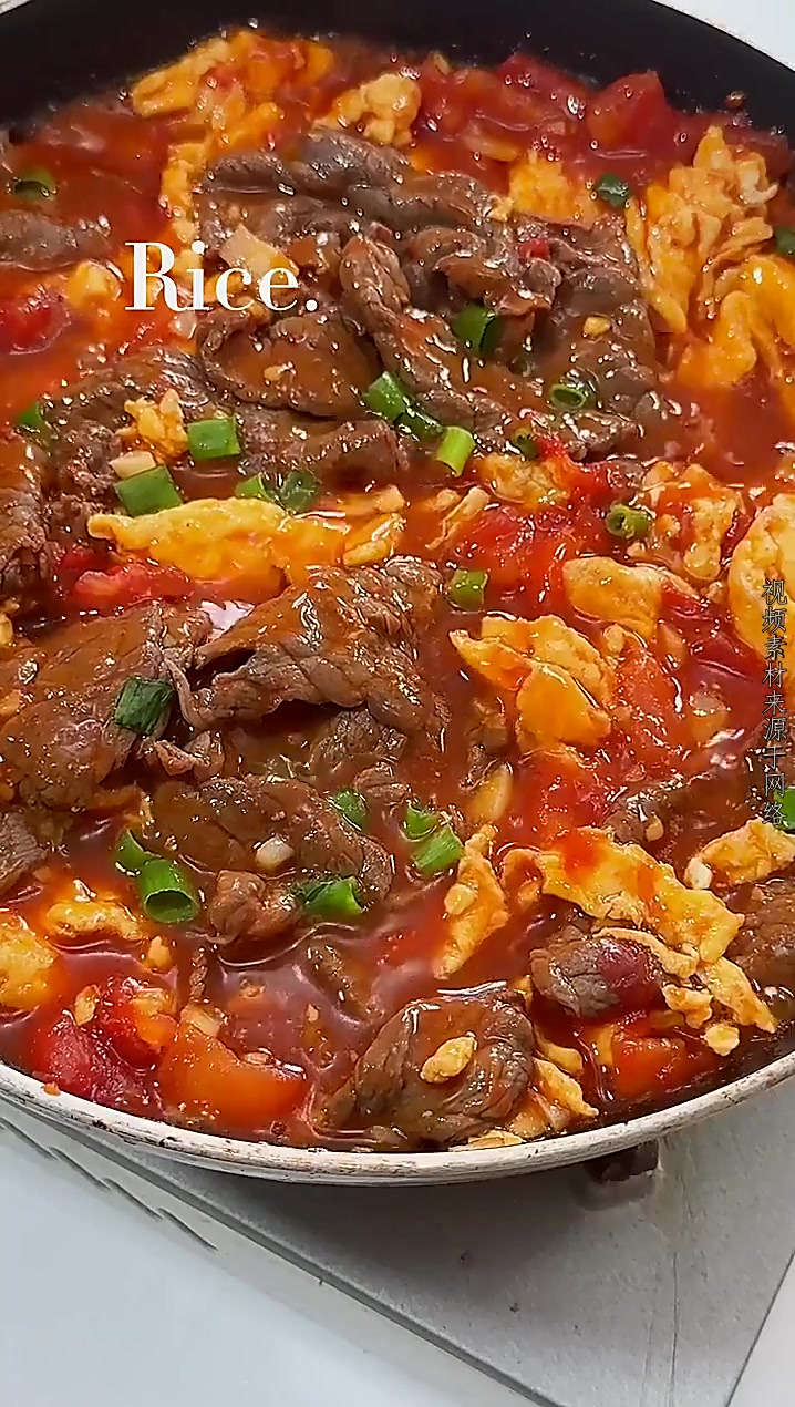有手就会的番茄滑蛋牛肉烩饭汤汁拌饭绝了