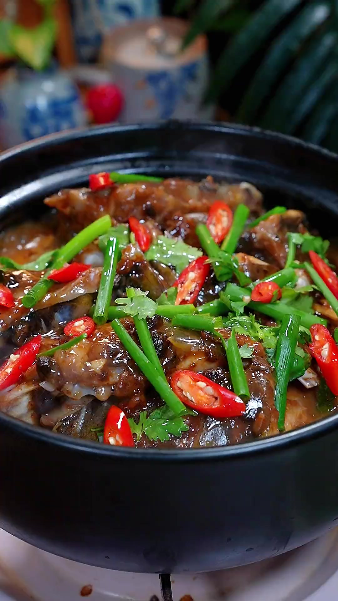 每次做这个砂锅鱼头煲，老公都能多吃三碗米饭，做法简单，好吃还