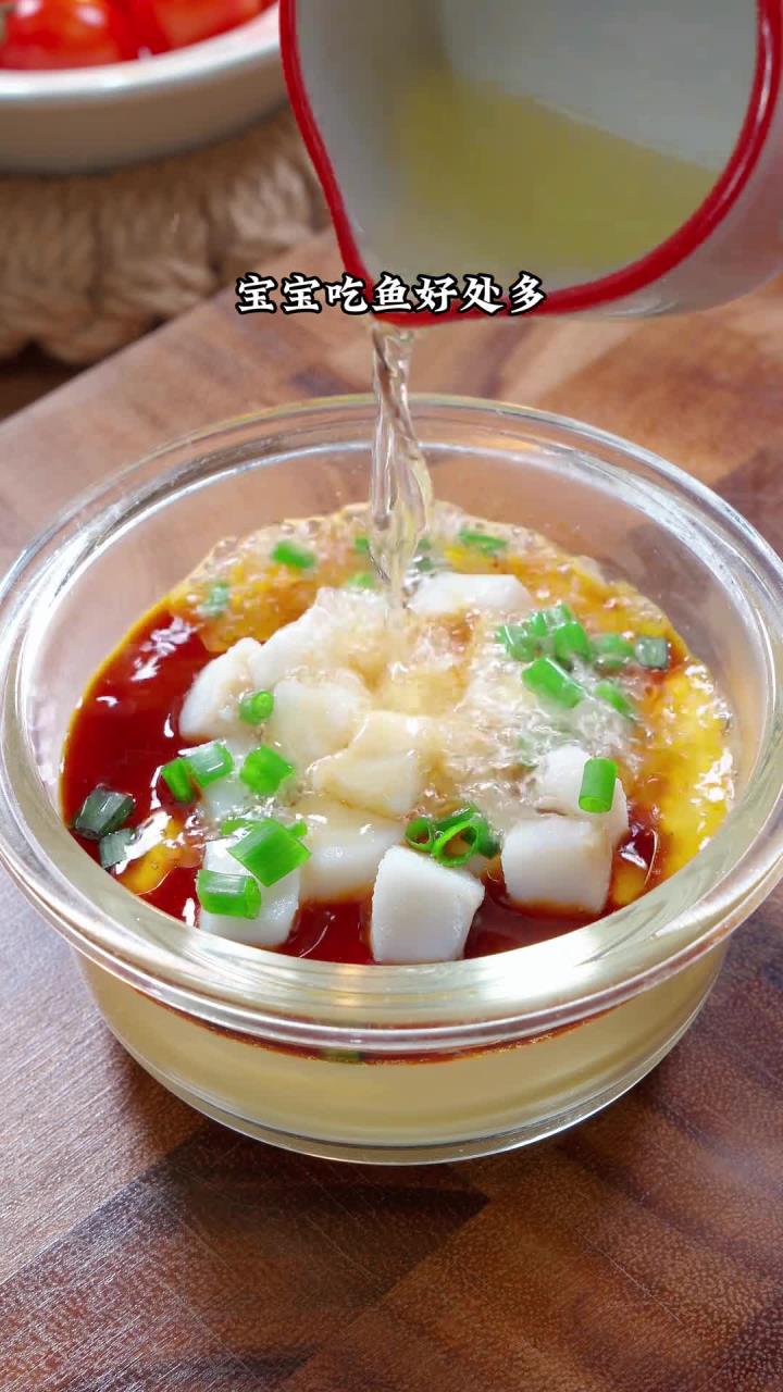 我每周都会给我女儿做两次这个鳕鱼蒸蛋，鲜香软嫩，营养又好吃