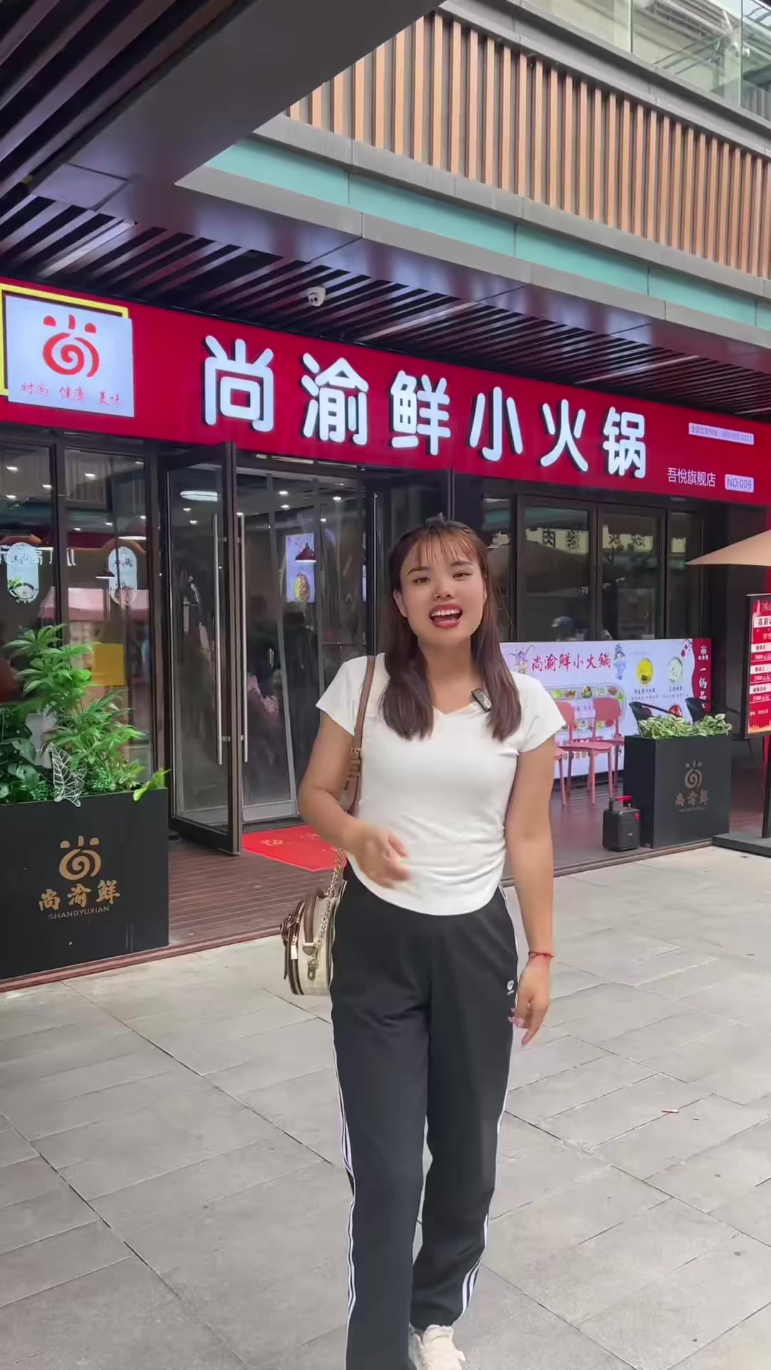 自助旋转小火锅是真的香