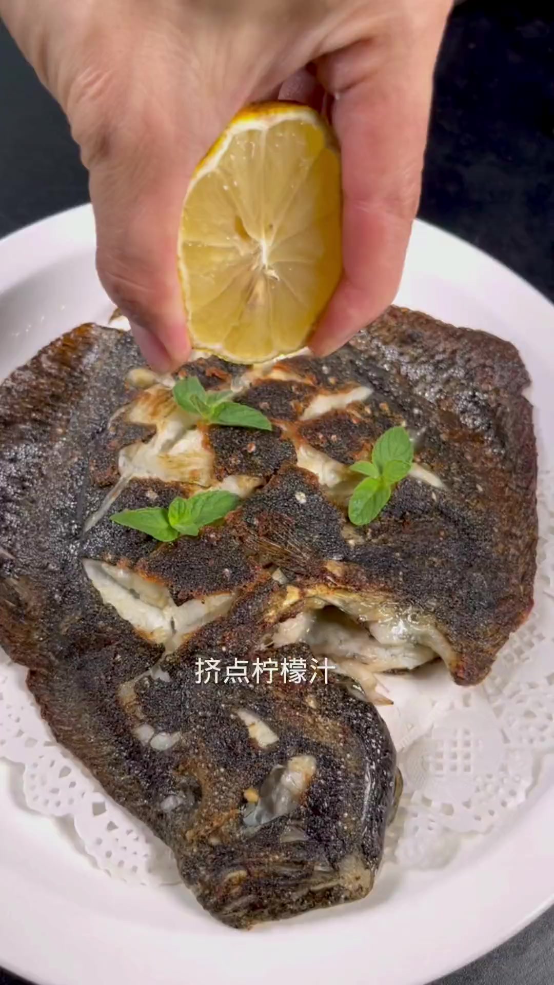 干煎多宝鱼的详细制作过程，很实用，一看就会的那种