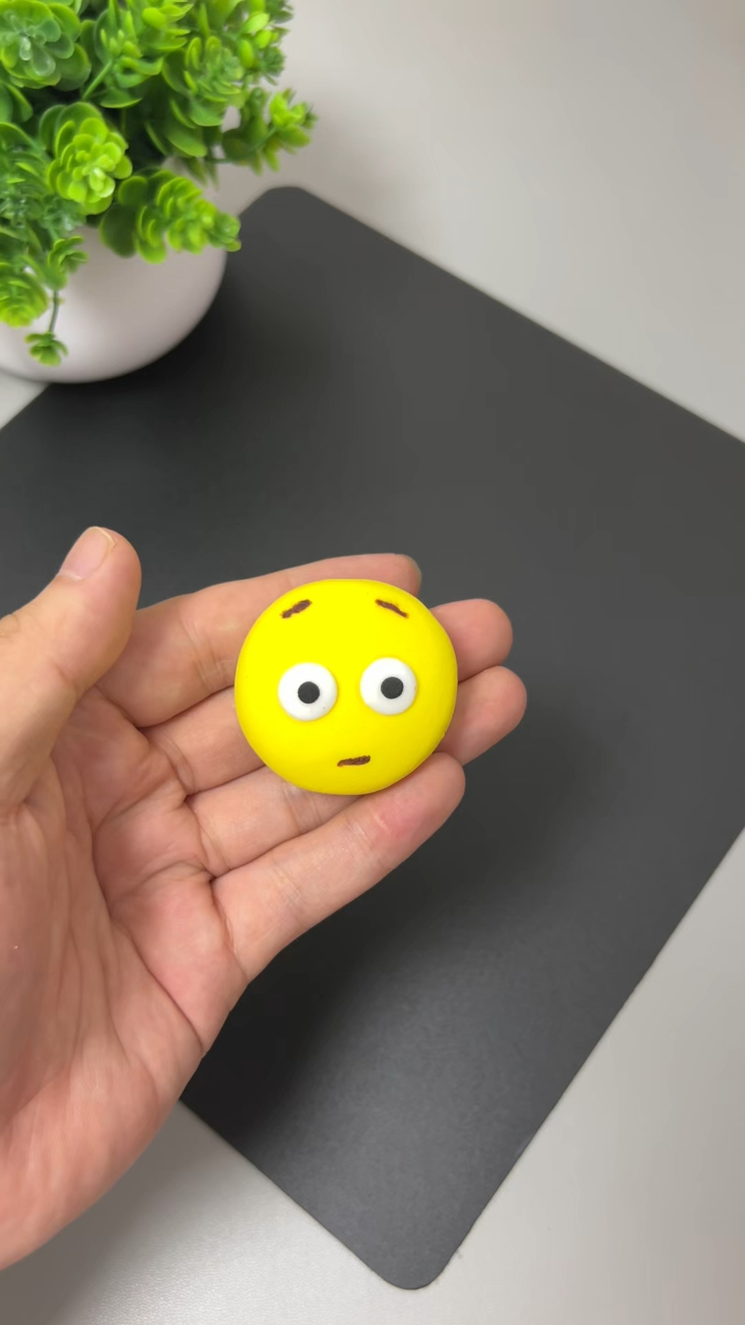 用粘土做表情包,快一起来试试吧!#亲子手工 #幼儿园手工