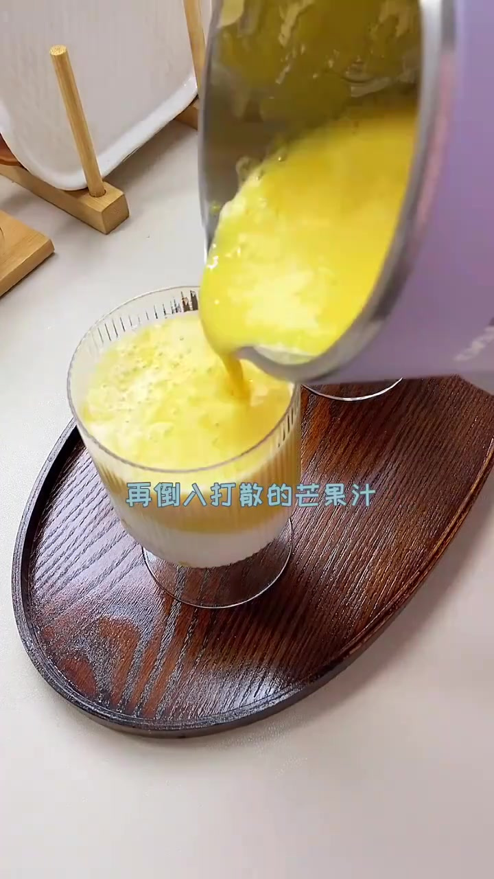 小学生早餐100天不重样今天用吐司做了海鲜披萨～