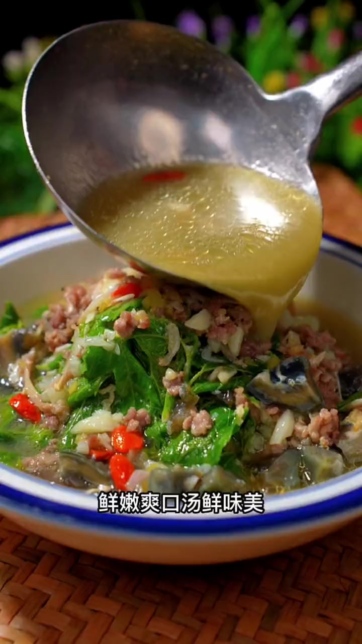 这个季节一安要吃的菜，上汤桑叶，真的吃到春天的味道了