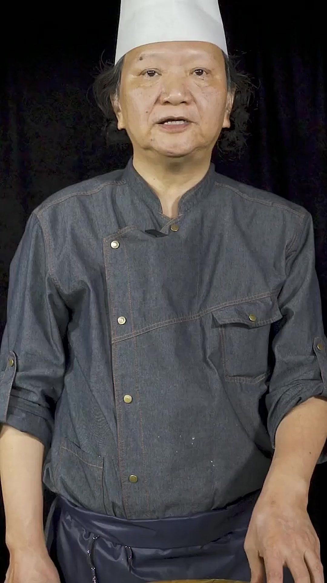 不一样的粉红色糟菜炒粉干，放了管爷的小秘籍~