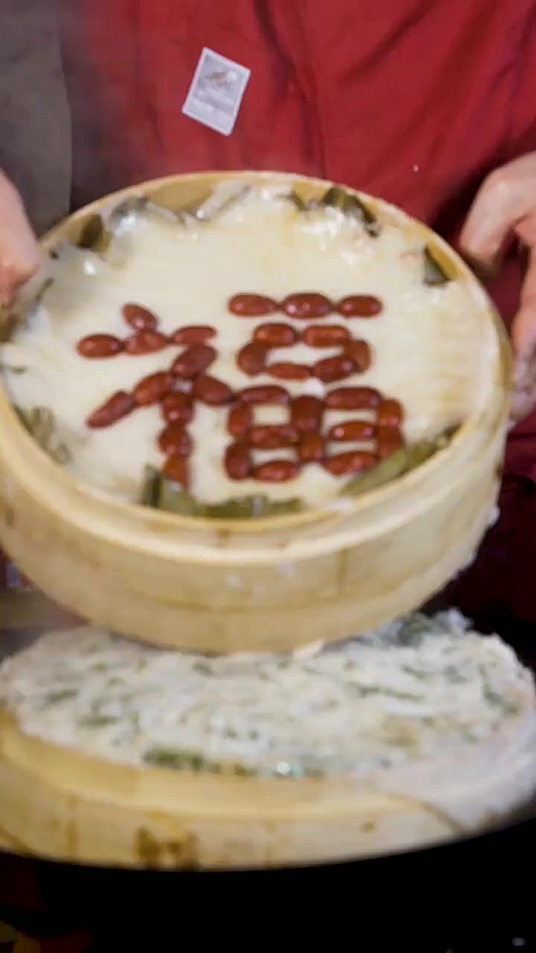 福州人过年一定不能少的小吃，一定是菜头粿和年糕，你知道它们是