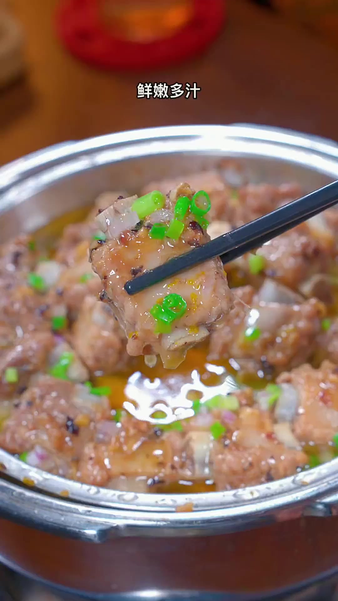 如果你每次做蒸排骨都蒸不软烂,可以试试高压锅的蒸法,蒸出来鲜