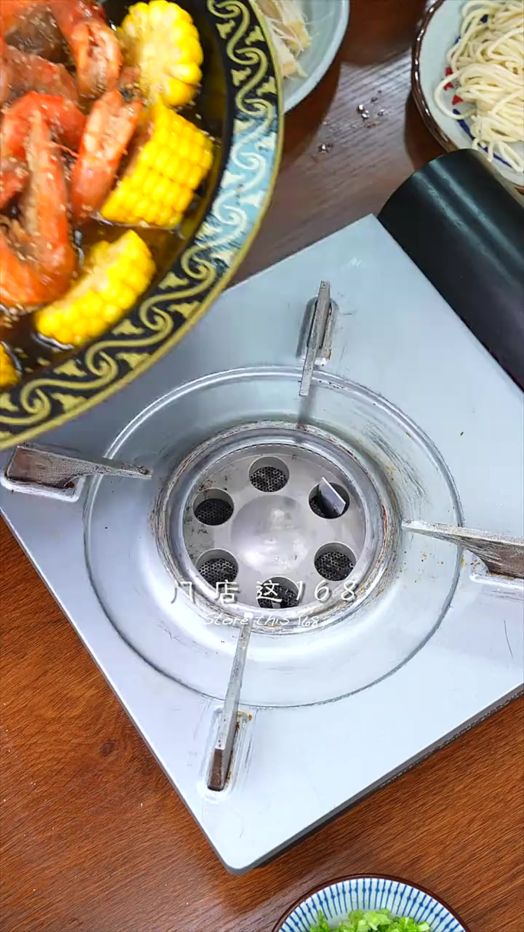 门店168一锅的王婆大虾,在家做原料这么划算,大虾吃到撑,还