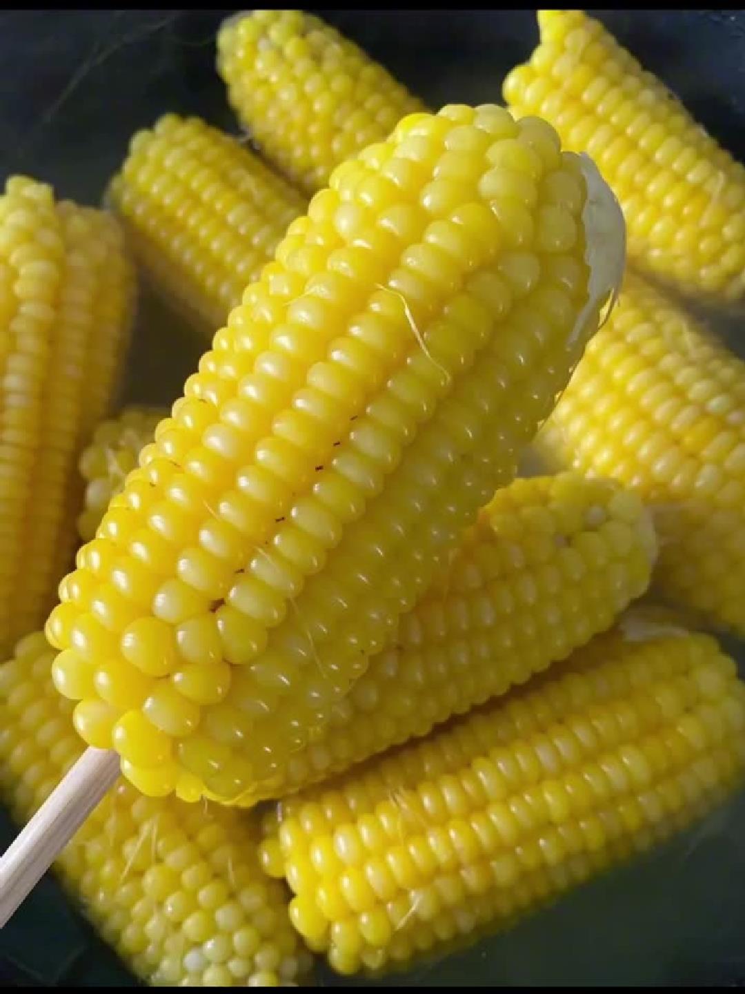 燃烧脂肪的餐桌必备:这些食物让赘肉无路可逃
