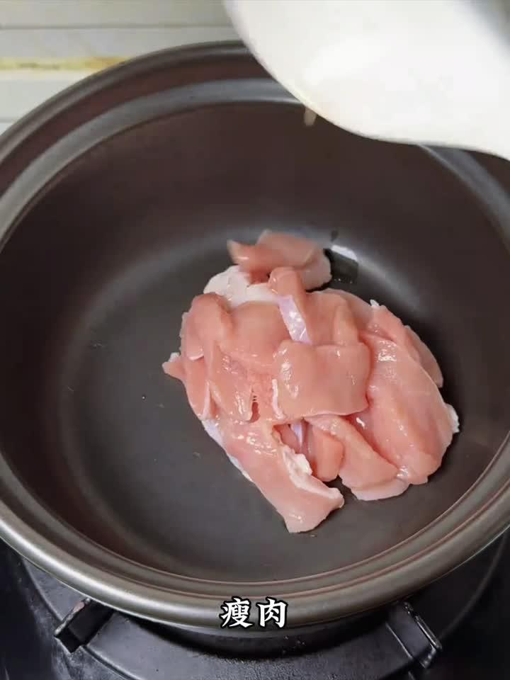 夏日养生必备!山药莲子瘦肉汤,清热健脾又安神