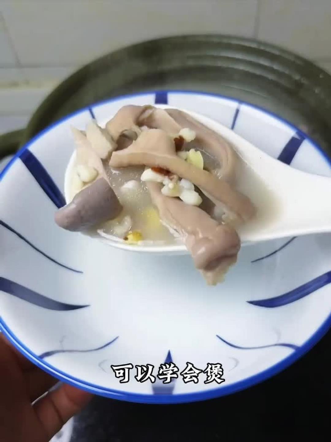 广东人养生秘诀:这碗滋补靓汤的家常做法,简单又有效