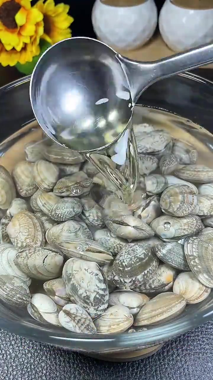 蒜蓉蒸花甲怎么做才好吃