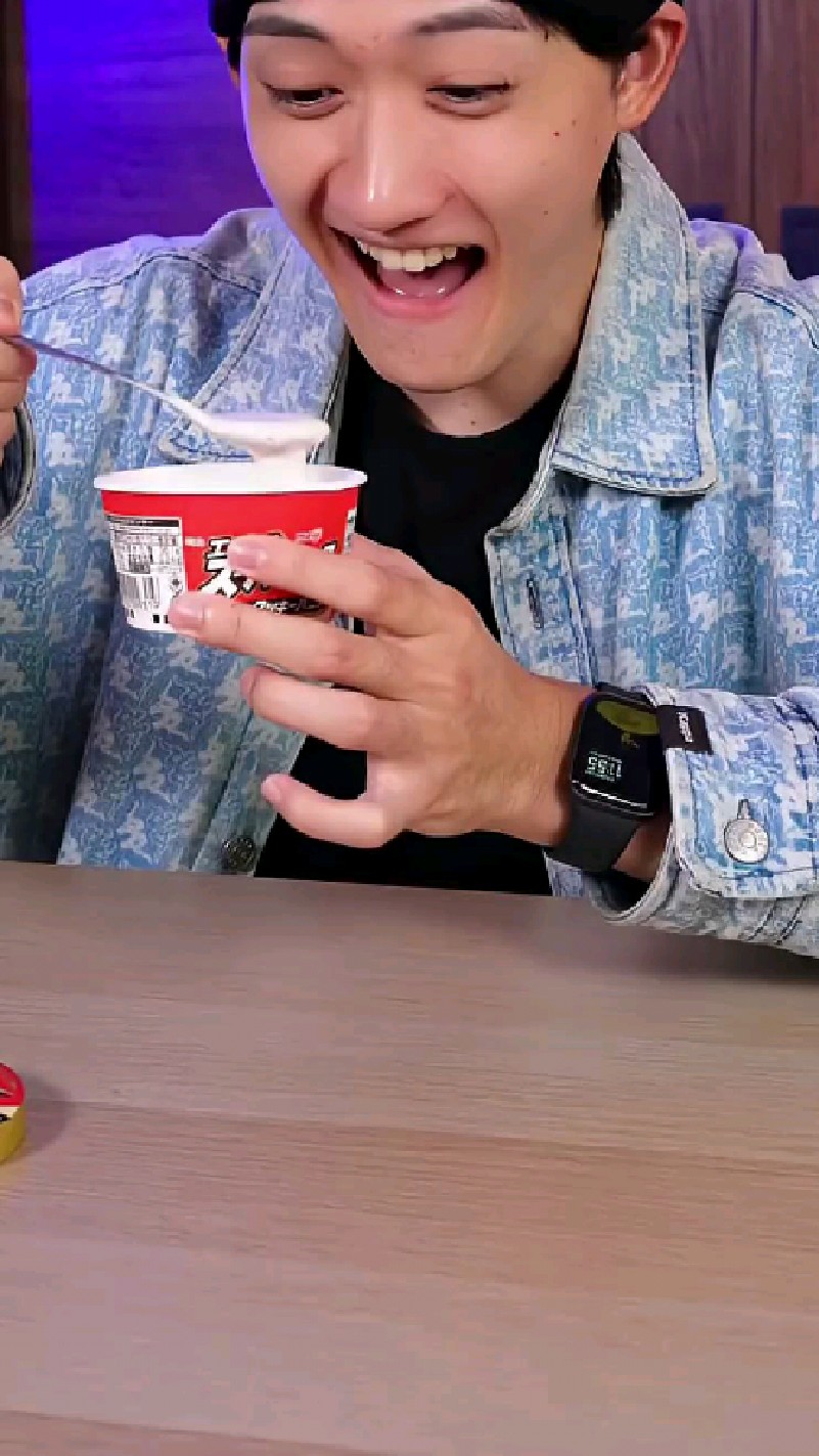 如何制作不会融化的冰淇淋